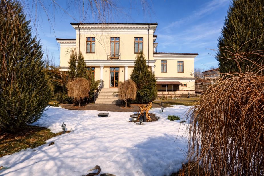 Дом в аренду в КП Монолит