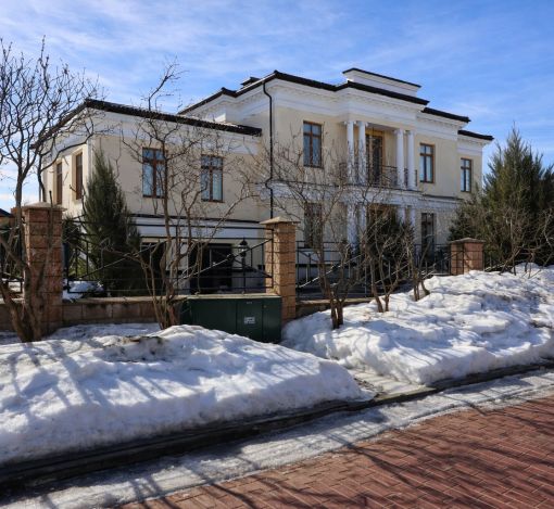 Дом в аренду в КП Монолит