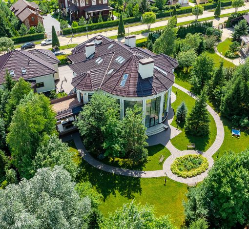 Особняк в КП Монтевиль