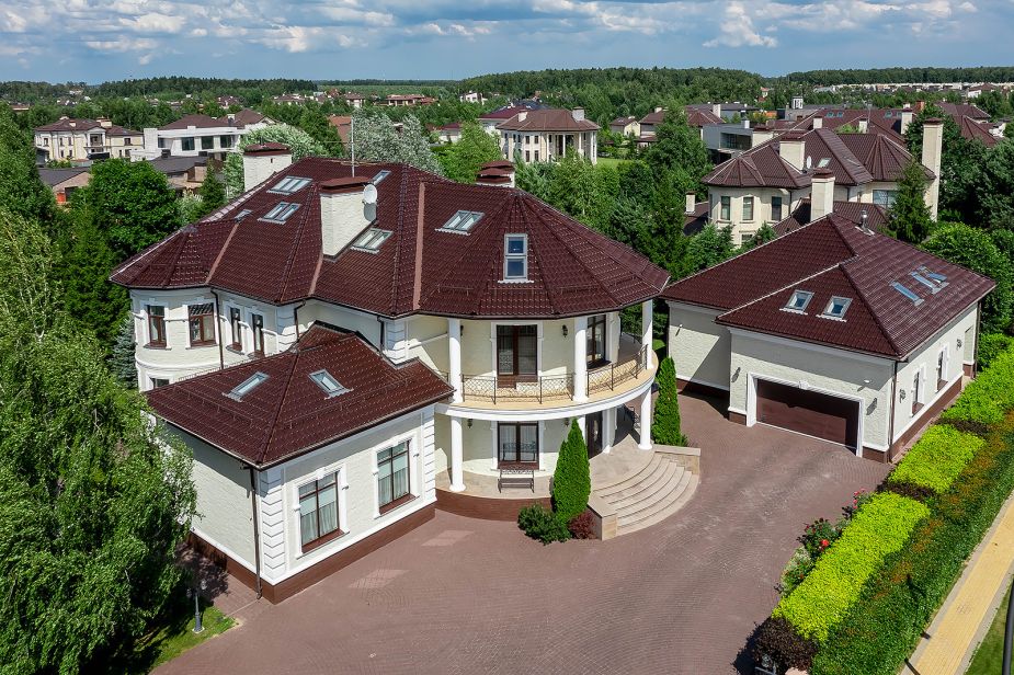 Особняк в КП Монтевиль