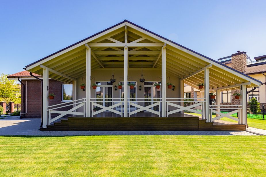 Дом с террасой в КП Покровский