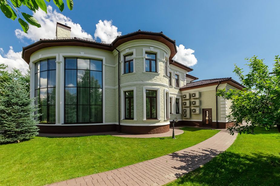 Особняк в КП Монтевиль