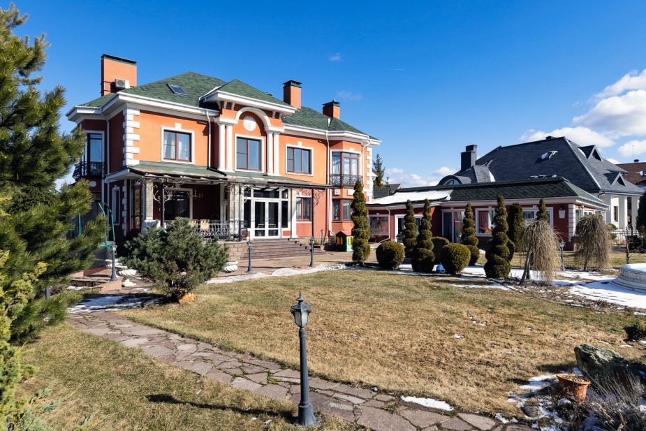 Дом в аренду в КП Крона