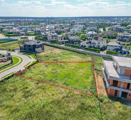 Участок в КП Миллениум Парк