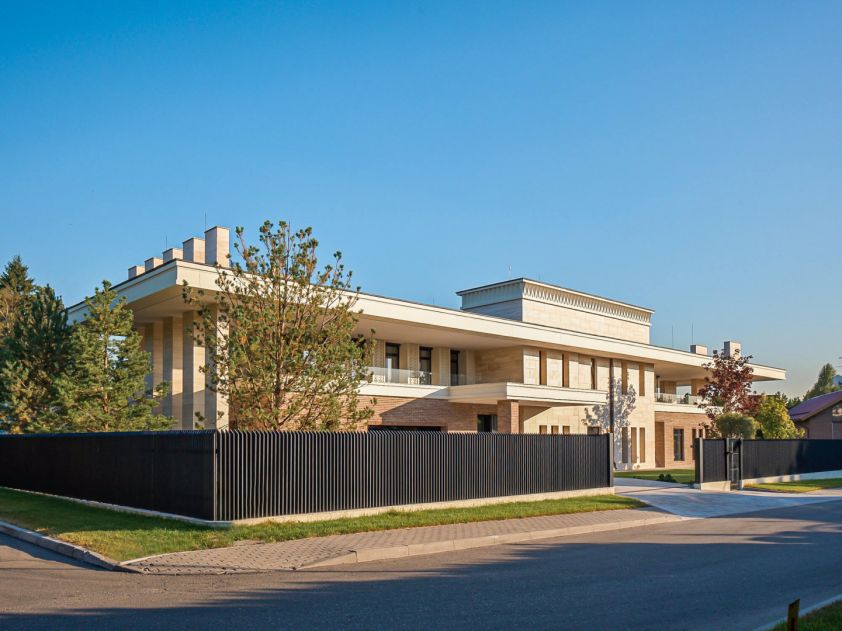 Резиденция в Никольской Слободе