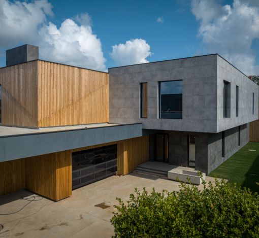 Дом под отделку в Ренессанс парке