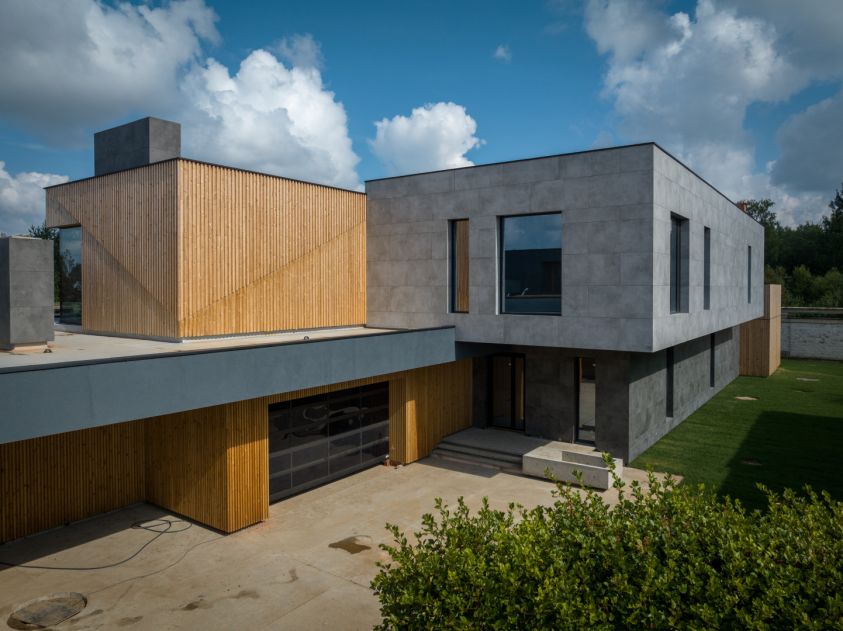 Дом под отделку в Ренессанс парке