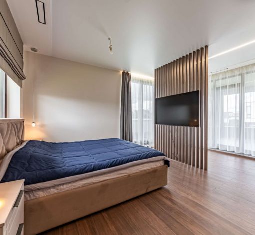 Дом в стиле Райта в Новорижском