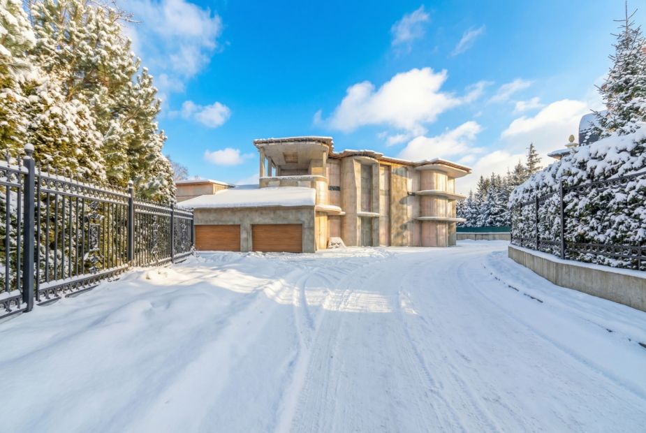 Дом без отделки в Агаларов Эстейт