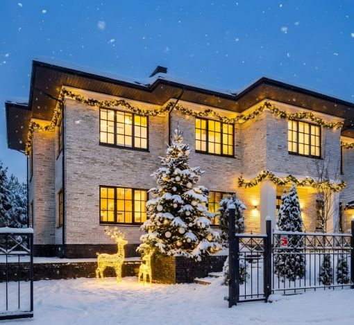 Стильный дом в КП Европа-1