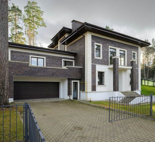 Дом в КП Петрово-дальнее