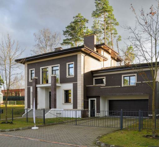 Дом в КП Петрово-дальнее