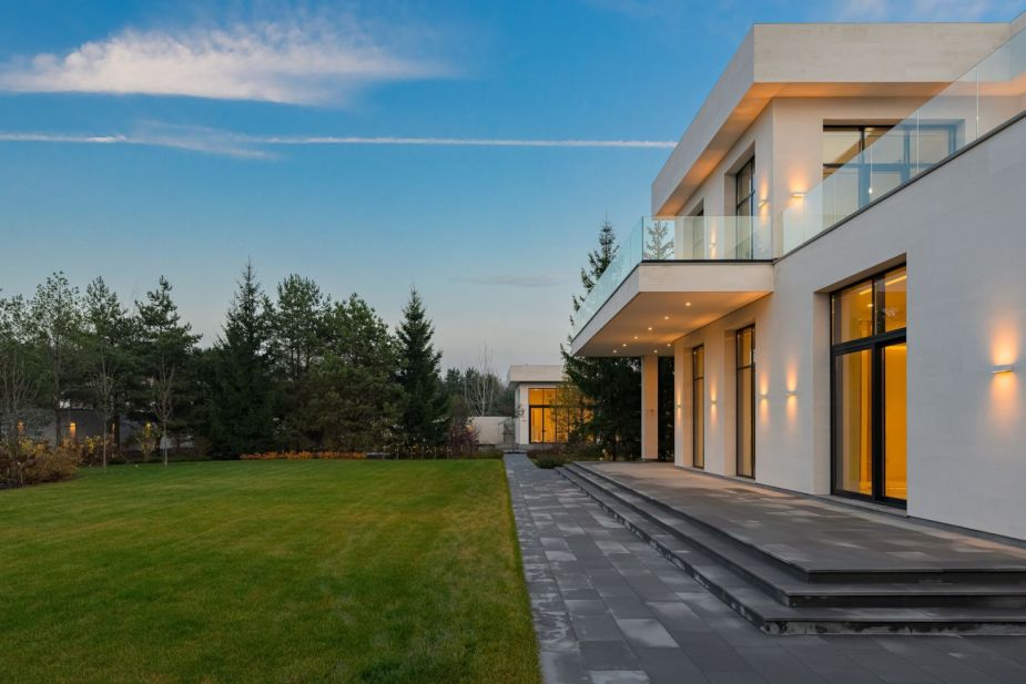 Вилла из мрамора в Николо-Урюпино