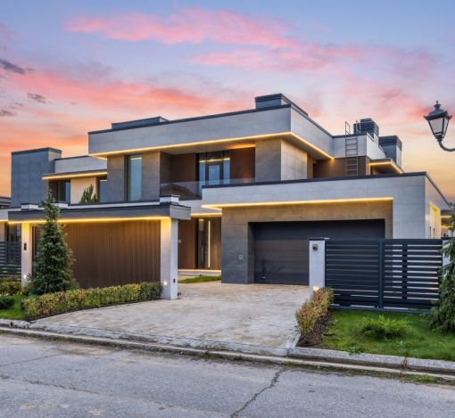 Современный дом в КП Онегино