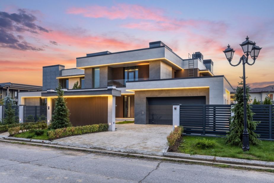 Современный дом в КП Онегино