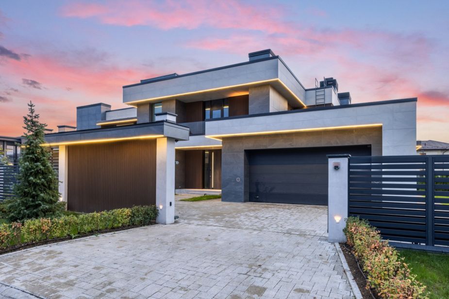 Современный дом в КП Онегино