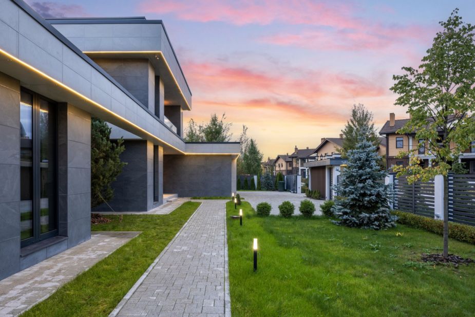 Современный дом в КП Онегино