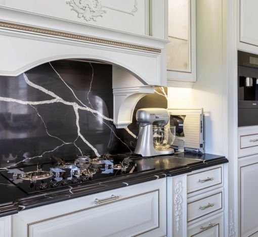 Особняк в кп Шато Соверен