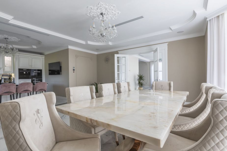 Особняк в кп Шато Соверен