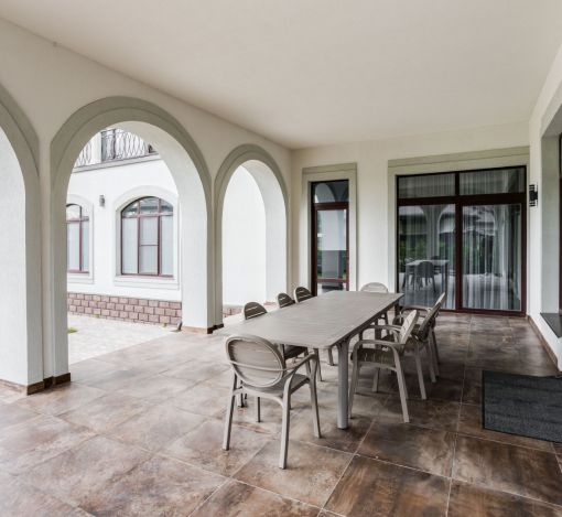 Дом в поселке Маленькая Италия