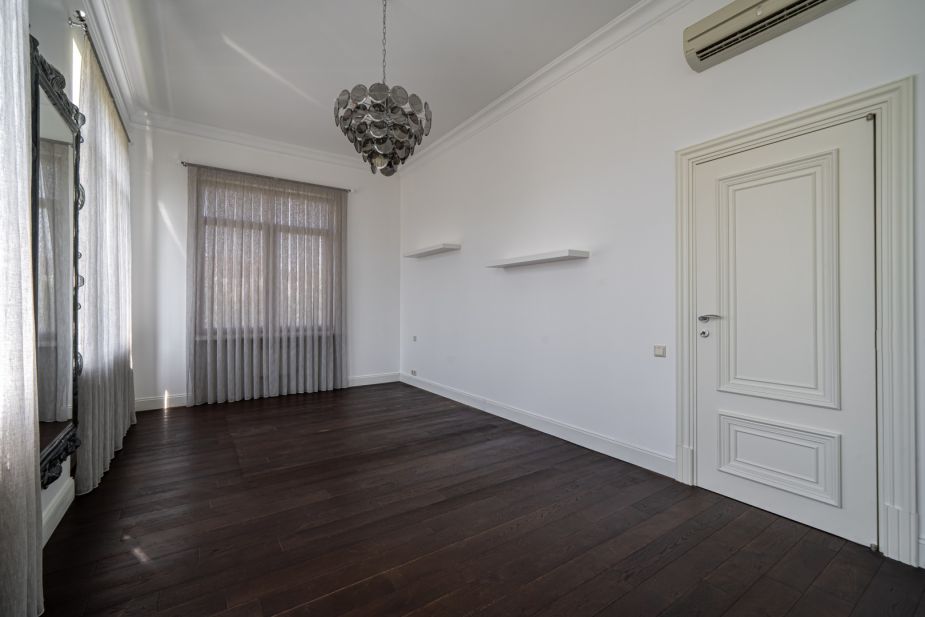 Дом в КП Резиденция Монолит