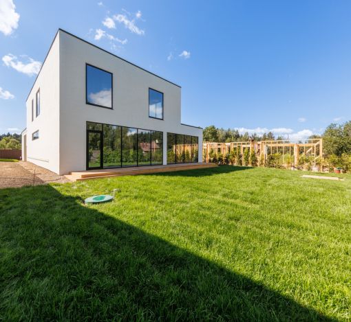 Дом с видом на воду в Славково