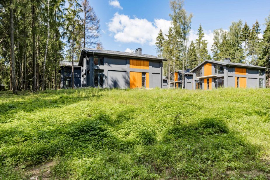 Дом под отделку в кп Лесные Зори