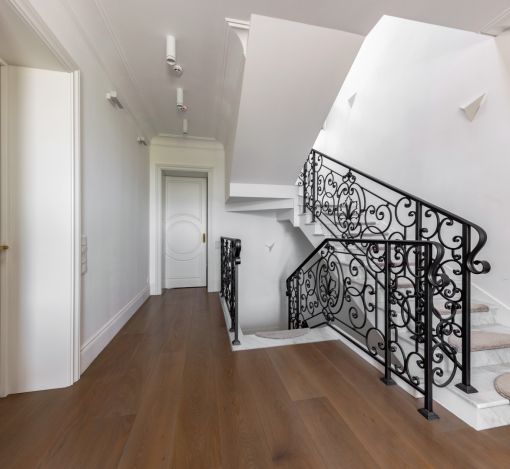 Стильный дом в КП Монтевиль