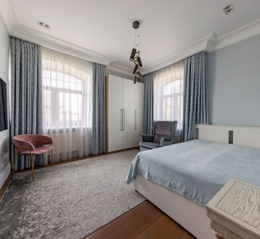 Стильный дом в КП Монтевиль