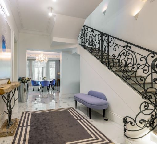 Стильный дом в КП Монтевиль