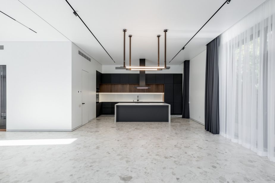 Новый дом в поселке Веледниково