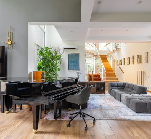 Стильный дом в КП Монтевиль