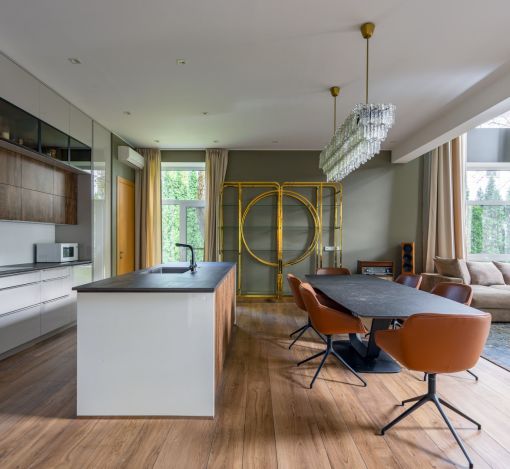 Стильный дом в КП Монтевиль