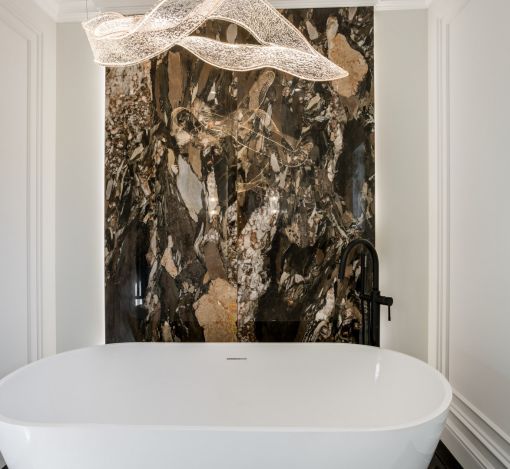 Дом у озера в КП Новорижский