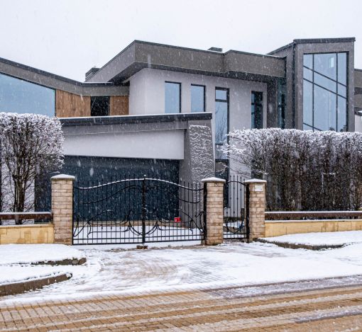 Дом у озера в КП Миллениум парк