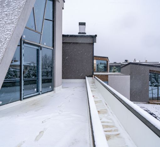 Дом у озера в КП Миллениум парк