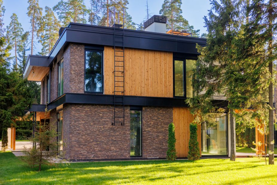 Дом у озера в КП Усадьба