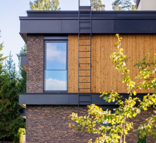 Дом у озера в КП Усадьба