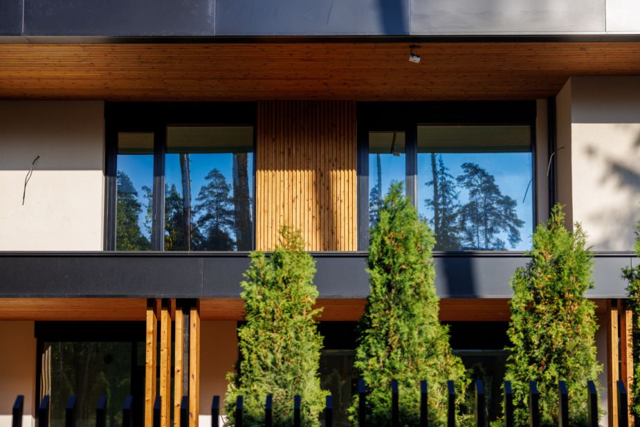 Дом у озера в КП Усадьба