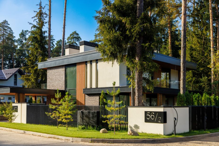 Дом у озера в КП Усадьба