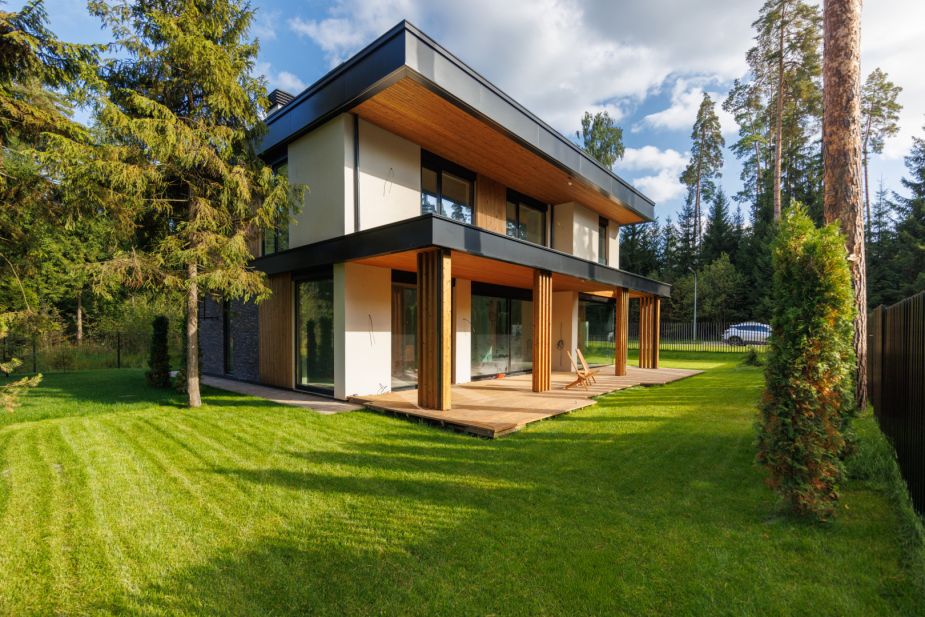 Дом у озера в КП Усадьба