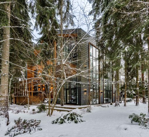 Дом в сосновом лесу в Липка ССПК