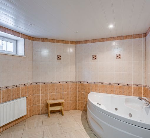 Дом на лесном участке в КП Шервуд