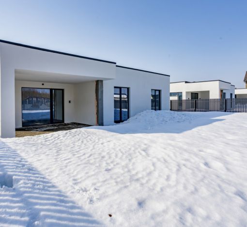 Дом в современном стиле в Исаково