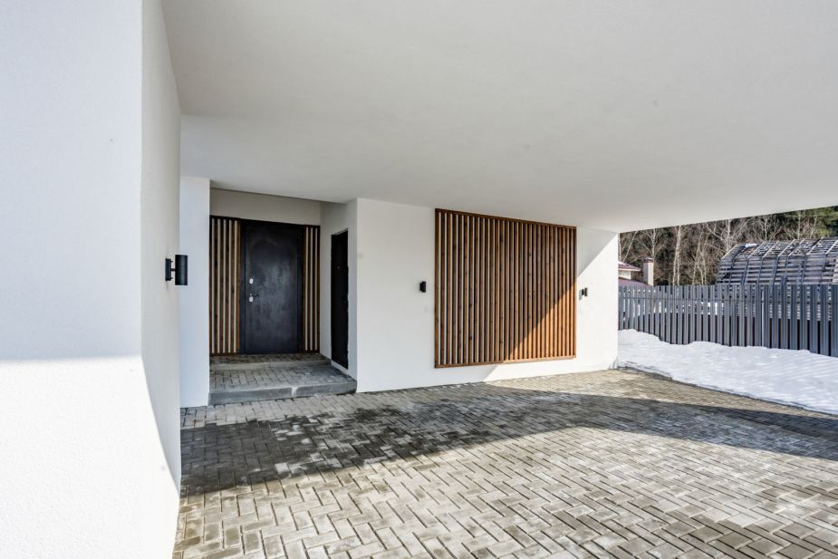 Дом в современном стиле в Исаково