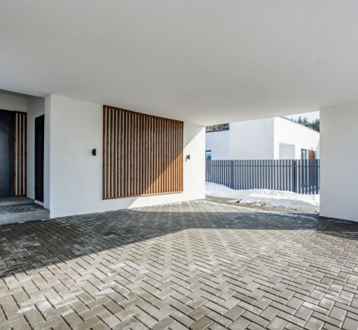 Дом в современном стиле в Исаково