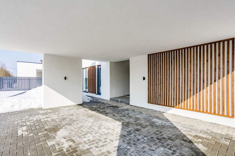 Современный дом в Исаково