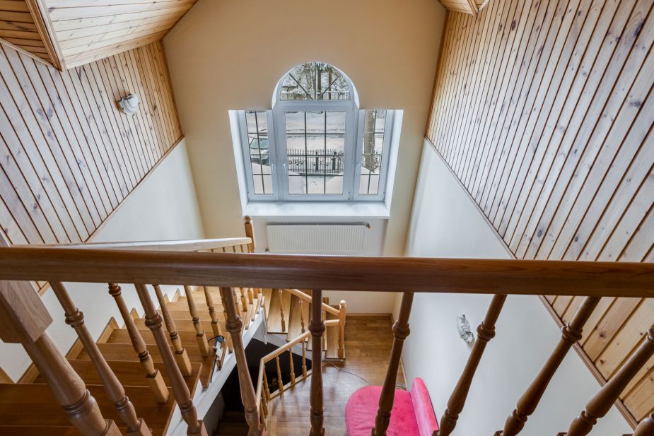 Дом на лесном участке в КП Шервуд