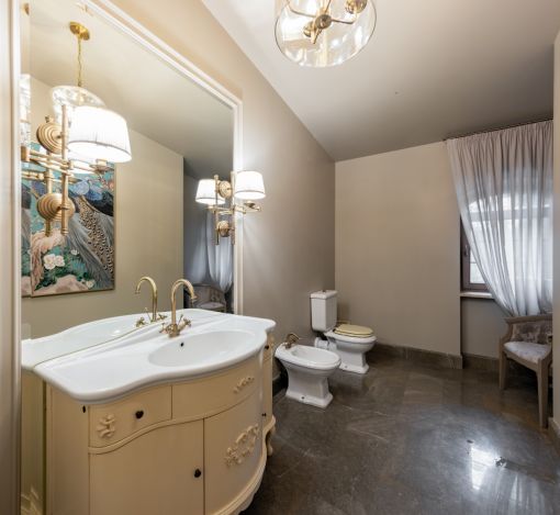 Дом с теннисным котом в СНТ Пламя