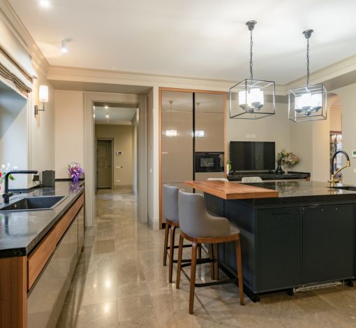 Дом с теннисным котом в СНТ Пламя